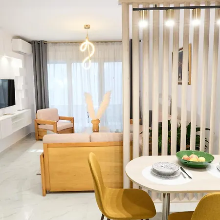 Cem'S Luxury Apartment Xanthi Exterior photo